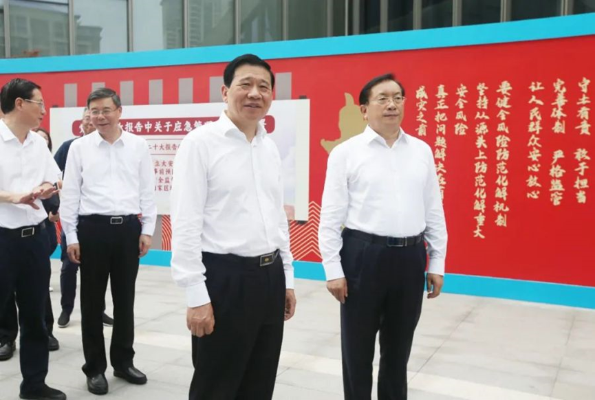 貞萬科技攜特種作(zuò)業(yè)實訓演練裝置亮(liàng)相(xiàng)2023年(nián)全國(guó)“安全宣傳咨詢日(rì)”主場(chǎng)活動(圖1) 貞萬科技攜特種作(zuò)業(yè)實訓演練裝置亮(liàng)相(xiàng)2023年(nián)全國(guó)“安全宣傳咨詢日(rì)”主場(chǎng)活動(圖1)